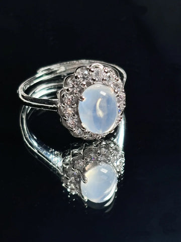 White Starlight spinel